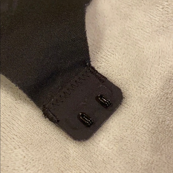 Victoria’s Secret Lightly Lined Wireless Bra 32C - Picture 4 of 7